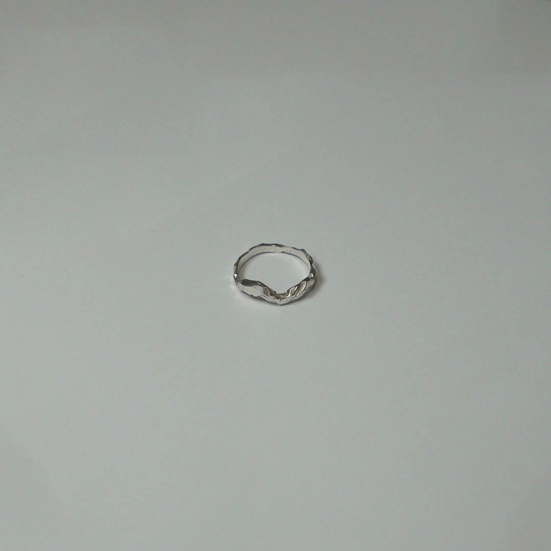Thin Ring